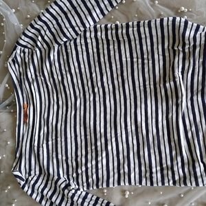 Torry Burch 3/4 quarter length sleeve top